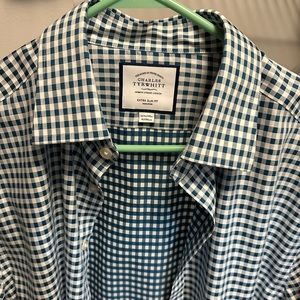 Charles Tyhrwhitt men’s dress shirt 16.5” 34” LIKE NEW
